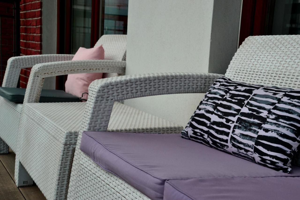 Apartamenty Centrum Nad Motlawa Z Widokiem Na Patio Z Balkonem Gdańsk Exteriör bild